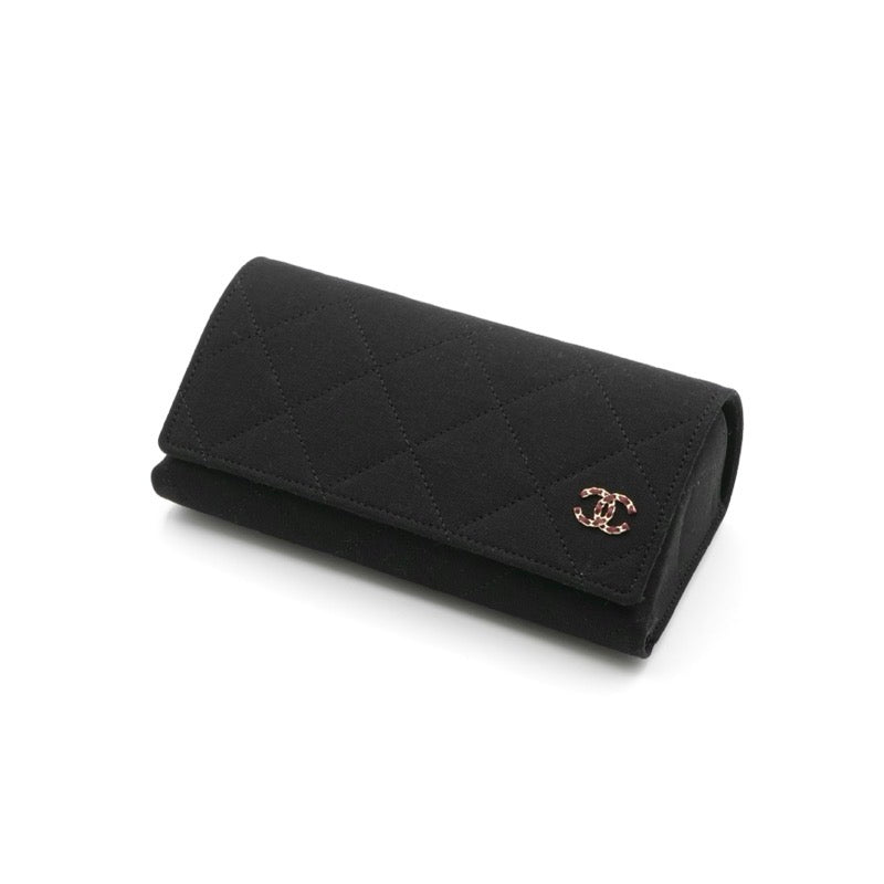 シャネル CHANEL サングラス ブラック ゴールド ロゴ レクタングルシェイプ チェーン アイウェア