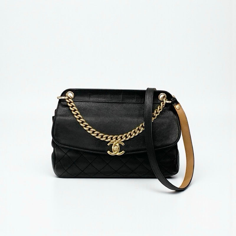 シャネル CHANEL バッグ ショルダーバッグ レザー ブラック 黒