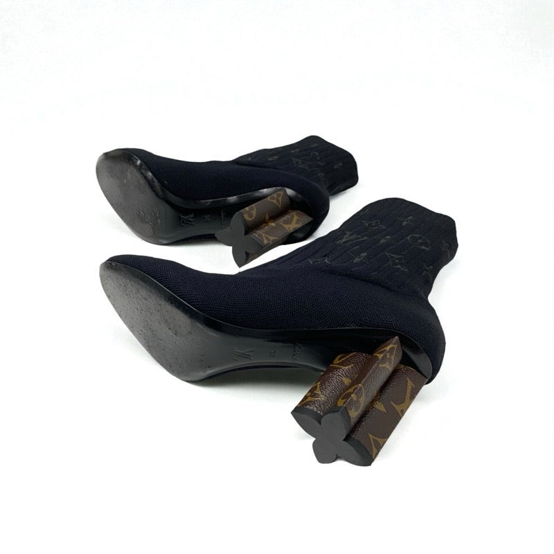 ルイヴィトン LOUIS VUITTON シルエットライン モノグラム ブーツ ショートブーツ 靴 シューズ ファブリック レザー ブラック ブラウン ソックスブーツ ニット アンクルブーツ