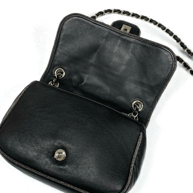 シャネル CHANEL バッグ ショルダーバッグ ラムスキン ブラック シルバー マトラッセ ターンロック ココマーク ダブルチェーン
