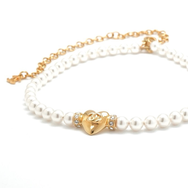 シャネル CHANEL ネックレス ペンダント チョーカー ホワイト ゴールド ハート ココマーク ラインストーン