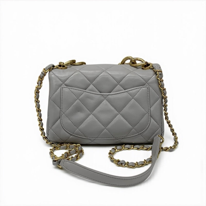 シャネル CHANEL バッグ ショルダーバッグ グレー ゴールド ミニマトラッセ ラムスキン ターンロック ココマーク 2way チェーン