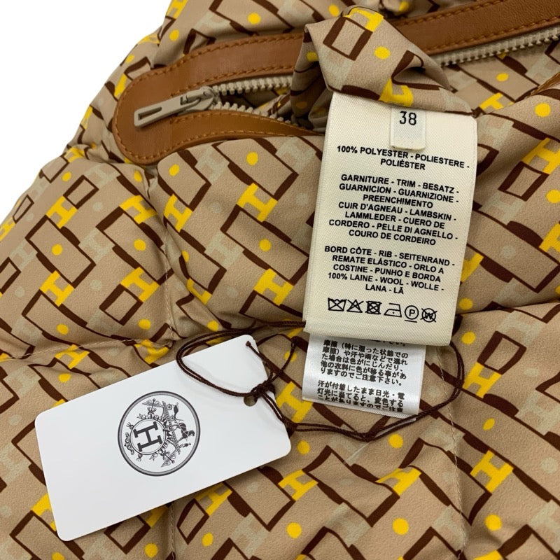 エルメス HERMES アウター ベージュ ブラウン イエロー ダウン リバーシブル ベルト付き