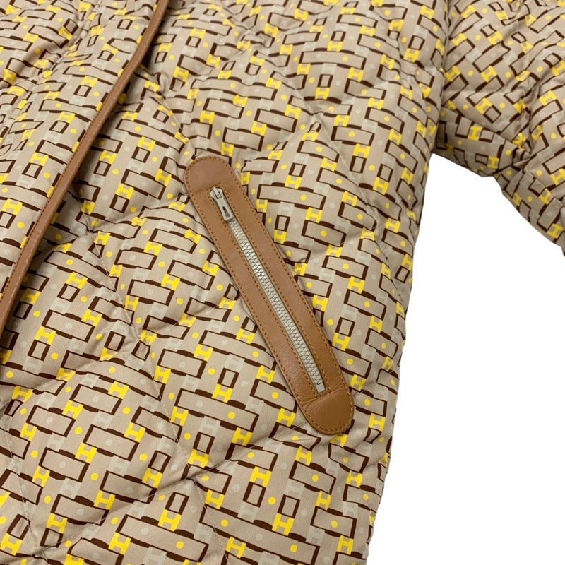 エルメス HERMES アウター ベージュ ブラウン イエロー ダウン リバーシブル ベルト付き