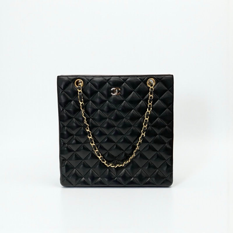 シャネル CHANEL バッグ トートバッグ ラムスキン ブラック ゴールド シルバー マトラッセ ココマーク チェーン