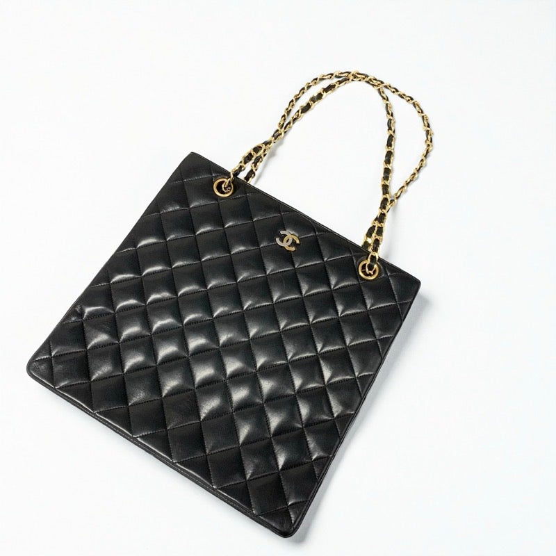 シャネル CHANEL バッグ トートバッグ ラムスキン ブラック ゴールド シルバー マトラッセ ココマーク チェーン
