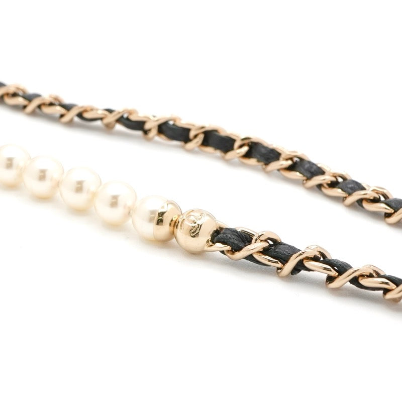 シャネル CHANEL 携帯・スマホアクセサリー ブラック ゴールド ココマーク マトラッセ iPhone15proMAX iPhoneケース チェーン パール