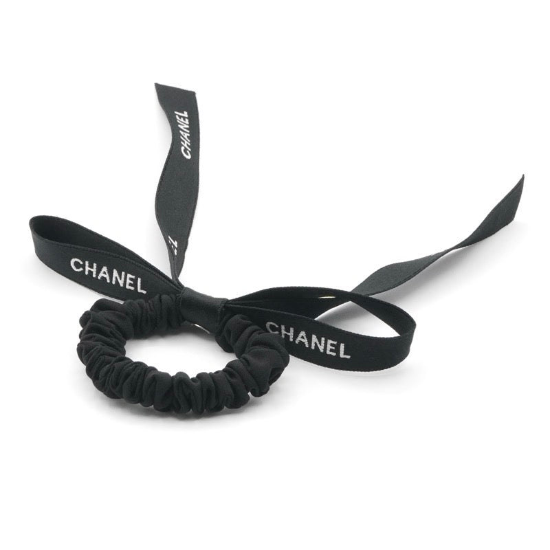シャネル CHANEL ヘアアクセサリー シルク ブラック ホワイト ココマーク ロゴ リボン シュシュ ヘアゴム