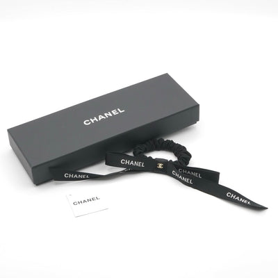 シャネル CHANEL ヘアアクセサリー シルク ブラック ホワイト ココマーク ロゴ リボン シュシュ ヘアゴム