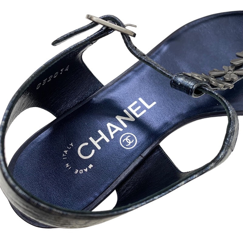 シャネル CHANEL サンダル 靴 シューズ レザー ネイビー 未使用 トングサンダル フラットサンダル ココマーク クローバー