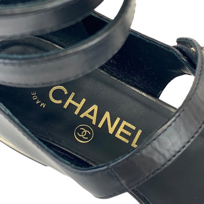 未使用 シャネル CHANEL サンダル パール レザー ブラック 黒 ゴールド