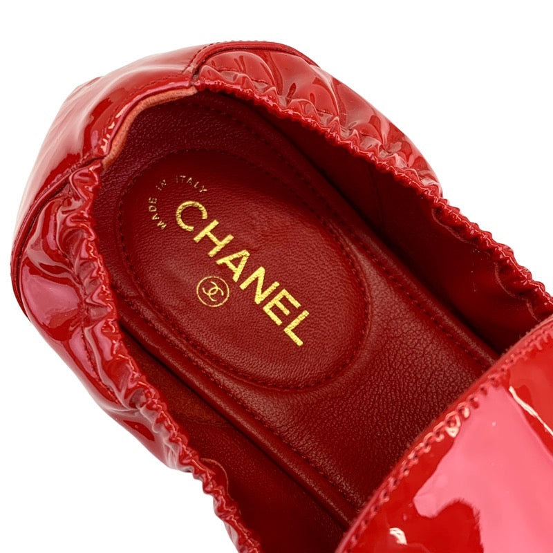 シャネル CHANEL ローファー 革靴 靴 シューズ パテント レッド フラットシューズ ココマーク