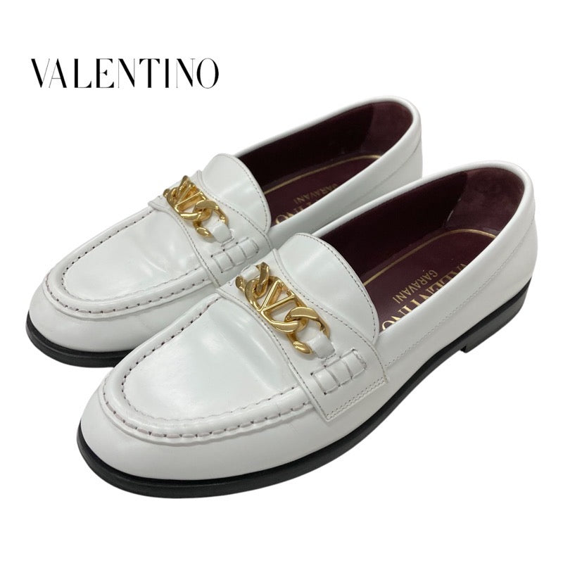 Valentino Loafers Leather Shoes Shoes Leather White Gold V Metal Fittings Flat Shoes