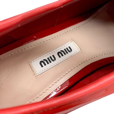 MIUMIU loafers, leather shoes, shoes, patent, red, unused, heel loafers, pumps, bijou