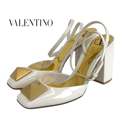 ヴァレンティノ VALENTINO パンプス 靴 シューズ パテント オフホワイト 白 未使用 チャンキーヒール ストラップ ワンスタッズ