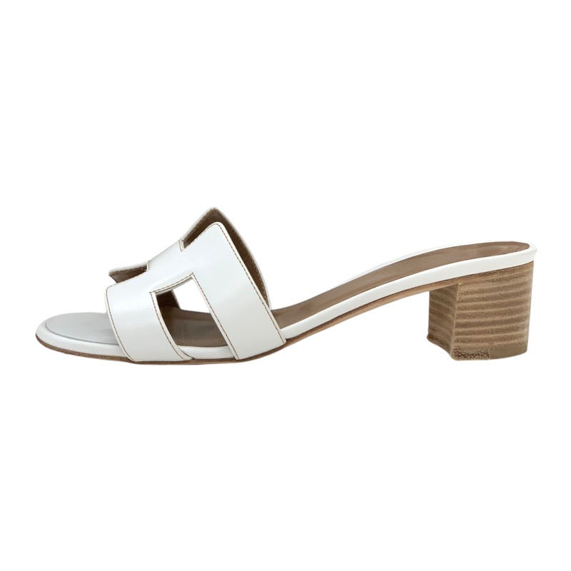 Hermes Oazis Sandals Shoes Leather White Mules