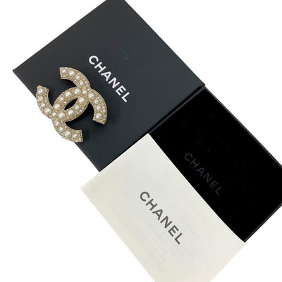 シャネル CHANEL ブローチ コサージュ ゴールド ココマーク ラインストーン パール