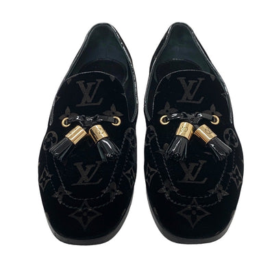 ルイヴィトン LOUIS VUITTON モノグラム フラットシューズ 靴 シューズ ベロア パテント ブラック 黒 ゴールド ローファー オペラシューズ タッセル