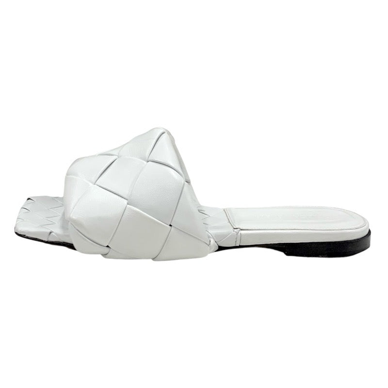 Bottegaveneta Lido Sandals Shoes Leather White Flat Sandals Mules Intrecciato