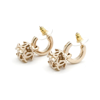 シャネル CHANEL ピアス シャンパンゴールド ホワイト ココマーク キューブ