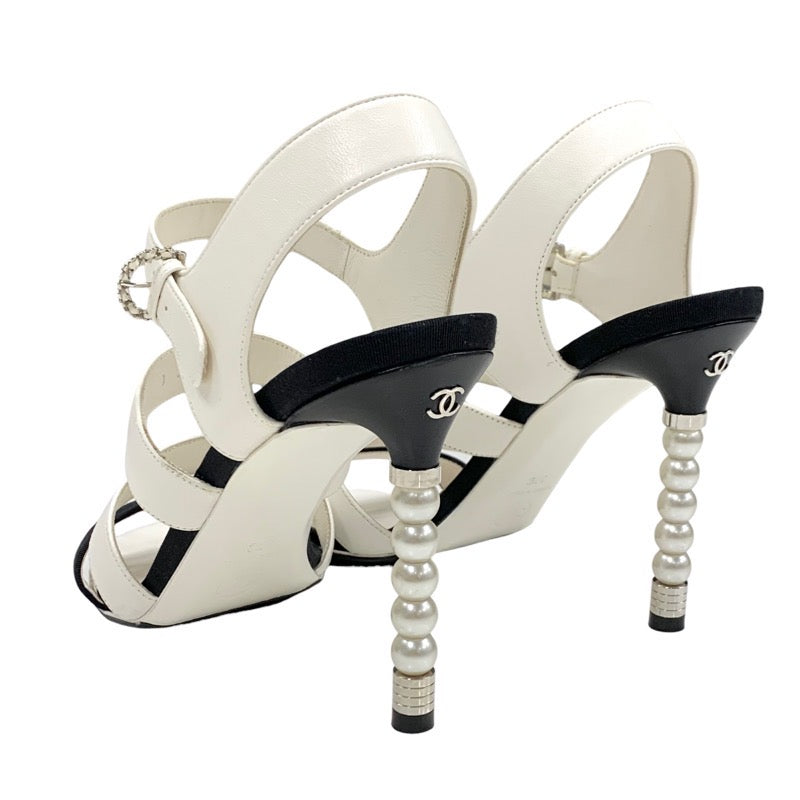 Chanel Sandals Shoes Lambskin White Black Coco Mark Pearl