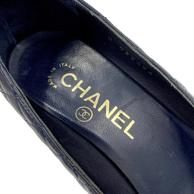 Chanel CHANEL Pumps Shoes Leather Patent Navy Black Coco Mark Matelasse