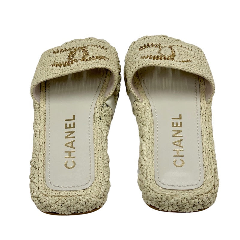 Chanel Sandals Shoes, Straws, Beige, Gold, Flat Sandals, Mules, Coco Mark Chain