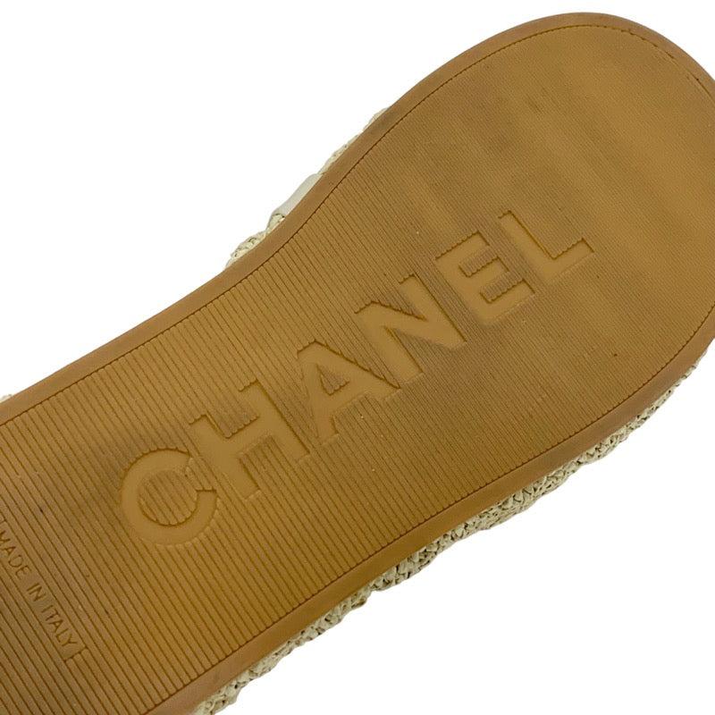 Chanel Sandals Shoes, Straws, Beige, Gold, Flat Sandals, Mules, Coco Mark Chain