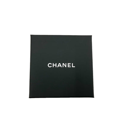 シャネル CHANEL ブローチ ピンブローチ プッシュピン ココマーク マトラッセ パール ゴールド