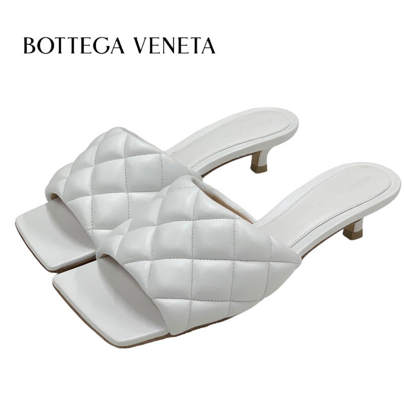 Bottegaveneta sandals shoes lambskin white unused mules quilted