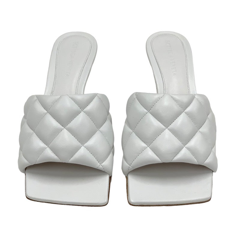 Bottegaveneta sandals shoes lambskin white unused mules quilted