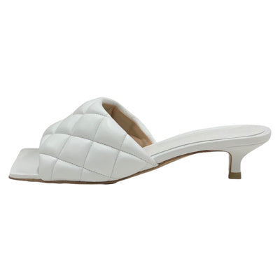 Bottegaveneta sandals shoes lambskin white unused mules quilted