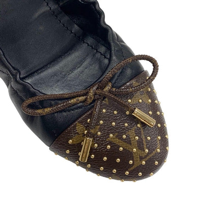 ルイヴィトン LOUIS VUITTON フラーティーライン モノグラム フラットシューズ 靴 シューズ レザー ブラック ブラウン ゴールド バレエシューズ バレリーナ リボン スタッズ