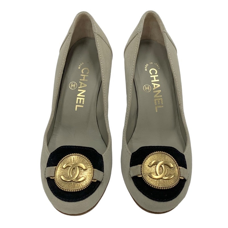 シャネル CHANEL パンプス 靴 シューズ スエード コルク グレー ブラック ゴールド ココマーク ウェッジソール