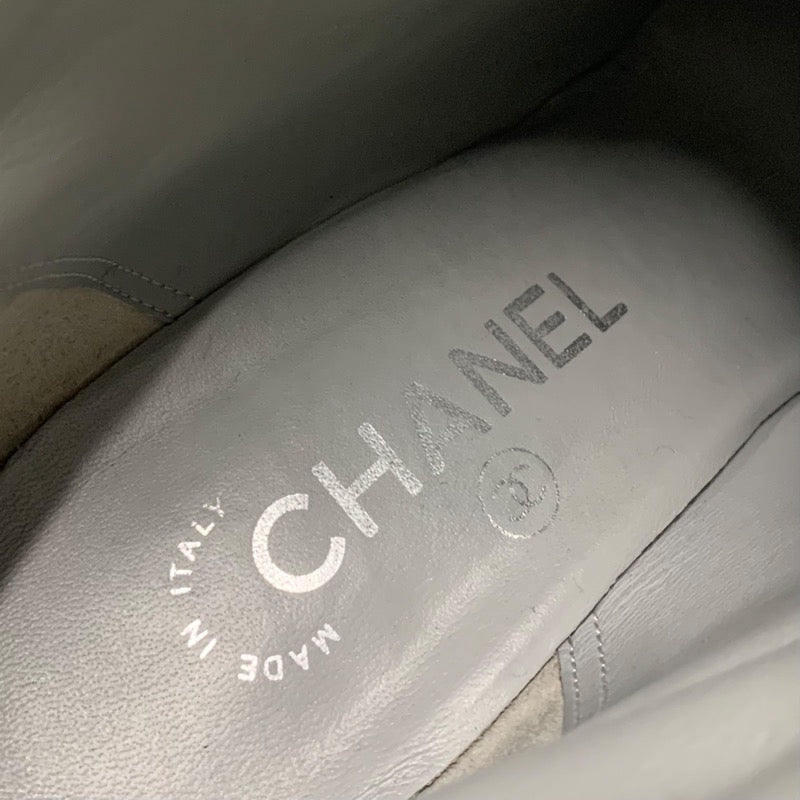 シャネル CHANEL ブーツ ショートブーツ 靴 シューズ スエード グレー ココマーク