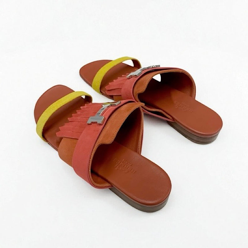 エルメス HERMES コラリア サンダル 靴 シューズ スエード レッド オレンジ イエロー フラット ミュール H金具 フリンジ