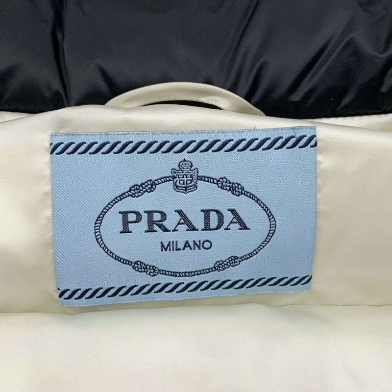 プラダ PRADA アウター ブラック シルバー トライアングル ロゴ ダウンベスト ナイロン