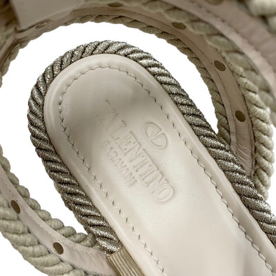 ヴァレンティノ VALENTINO サンダル 靴 シューズ レザー ベージュ ゴールド ロックスタッズ ウェッジソール プラットフォーム