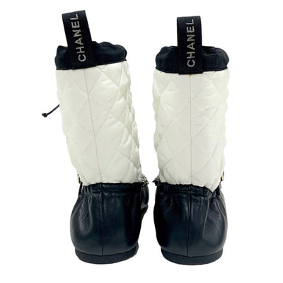 Chanel CHANEL boots, short boots, shoes, nylon leather, white, black, matelasse chain, belt