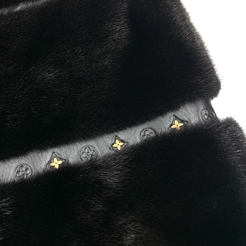 未使用 ルイヴィトン LOUIS VUITTON アウター ファーベスト