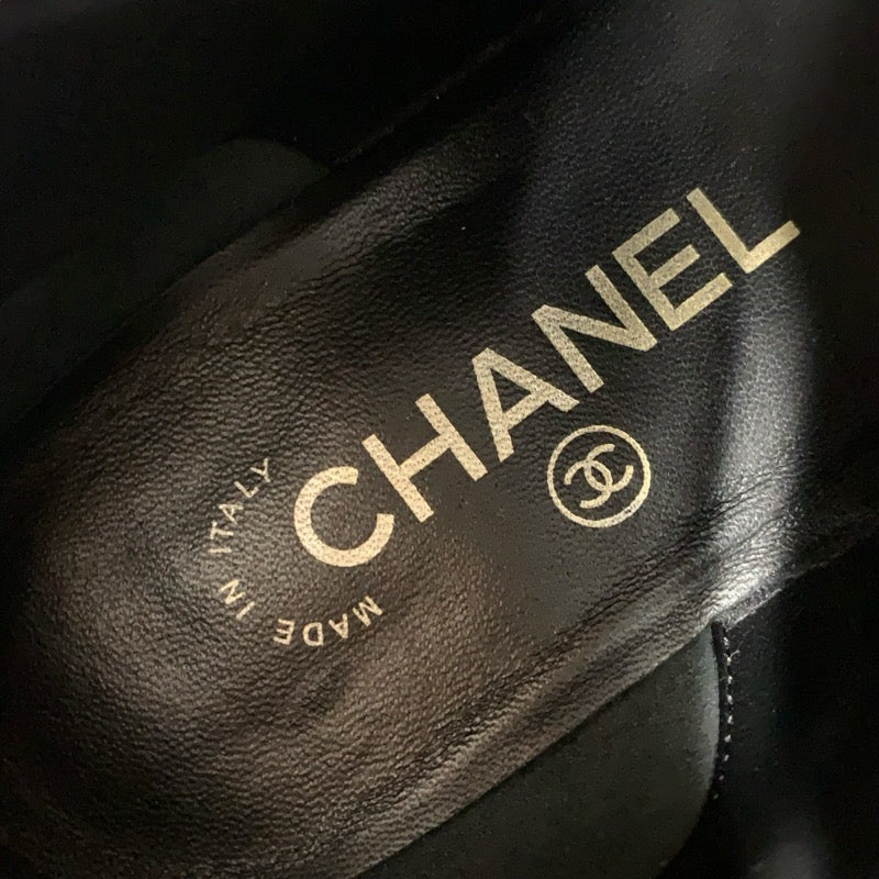 シャネル CHANEL ブーツ ショートブーツ 靴 シューズ スエード パテント ブラック 黒 ココマーク パール