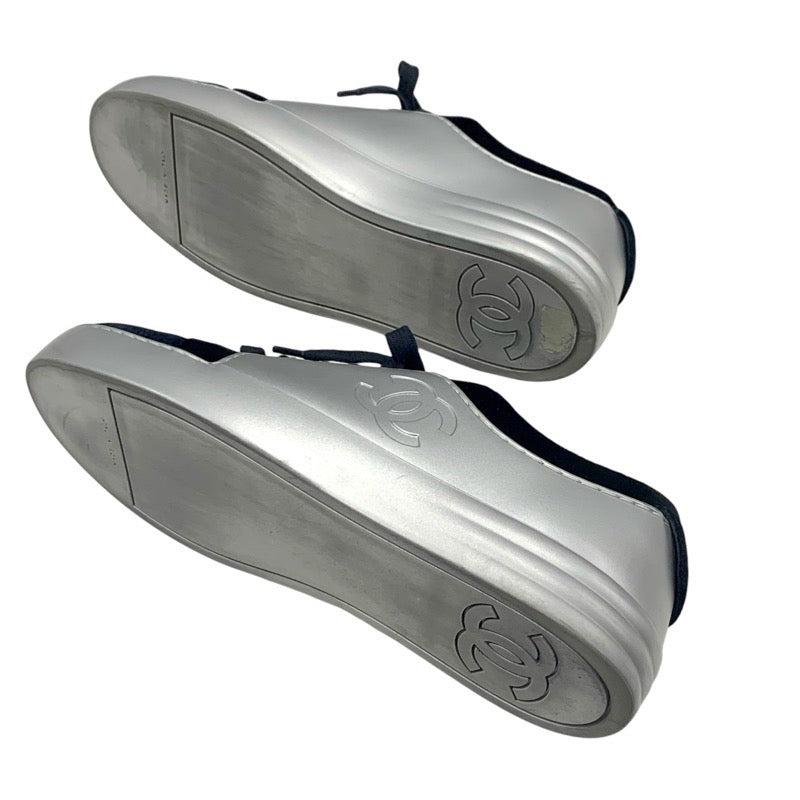 シャネル CHANEL スニーカー 靴 シューズ ベロア レザー シルバー ネイビー ココマーク