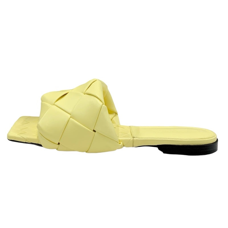 Bottegaveneta Lido Sandals Shoes Leather Yellow Flat Sandals Mules Intrecciato