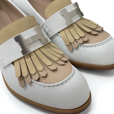 エルメス HERMES エリゼ パンプス 靴 シューズ レザー ホワイト ベージュ シルバー H金具 フリンジ ヒールローファー